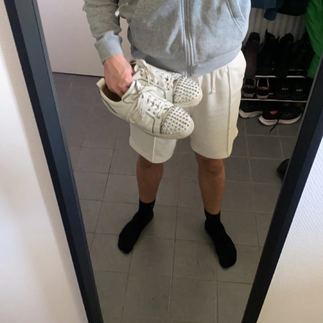  Christian Louboutin  - 90