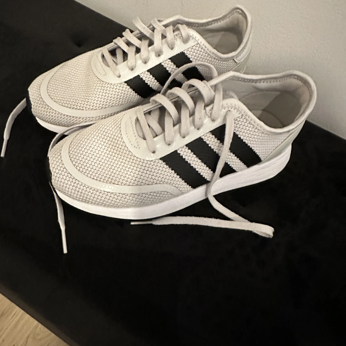 Adidas skor - 91