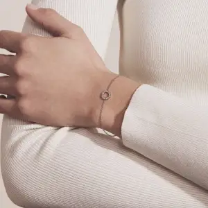 Edblad armband i silver, säljer då jag inte använder silver längre💓 nypris 300kr