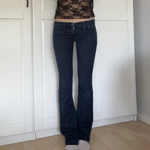 Lågmidjade jeans - As snygga lågmidjade tunna jeans💋