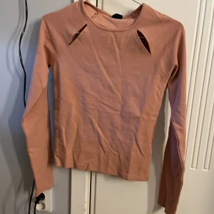 Rosa tröja - Helt ny tröja med prislappen kvar