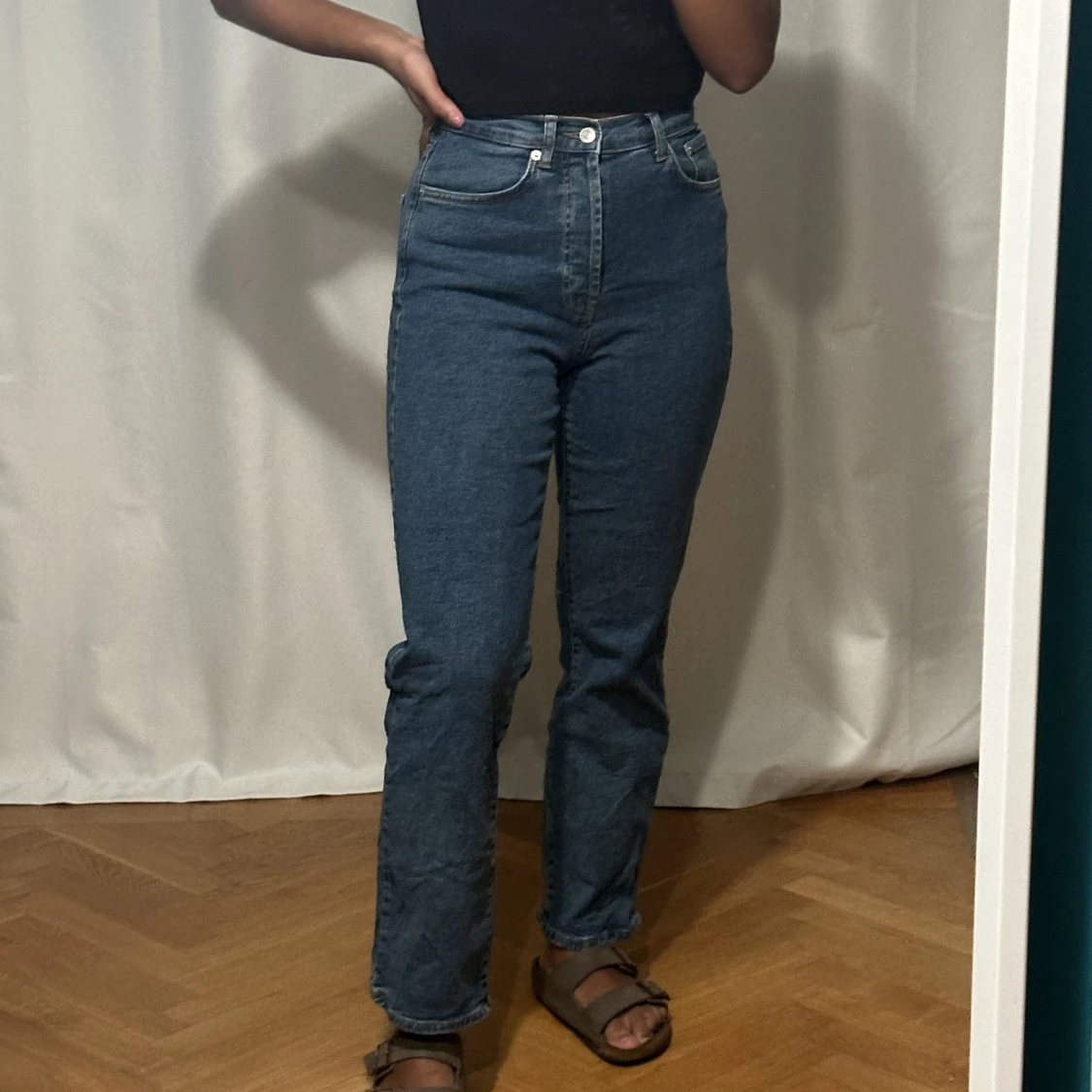 Mörka jeans 