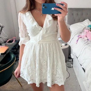 STUDENTKLÄNNING! - Så snygg klänning perfekt till studenten!