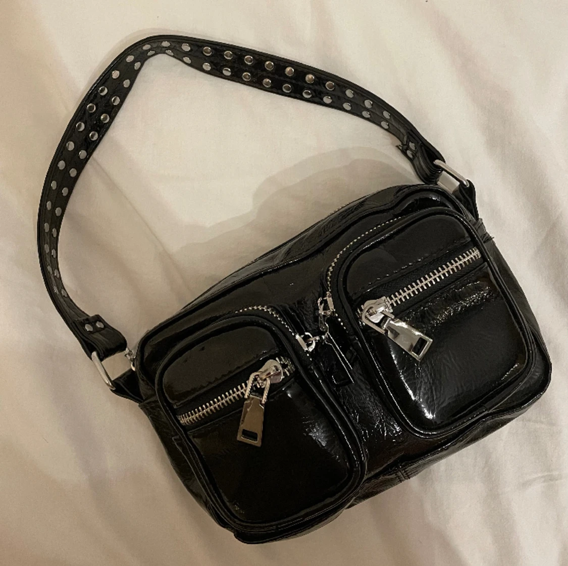 Noella vĂ€ska đ€đŒ