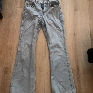 Weekday low waist jeans  - Weekday Swag jeans