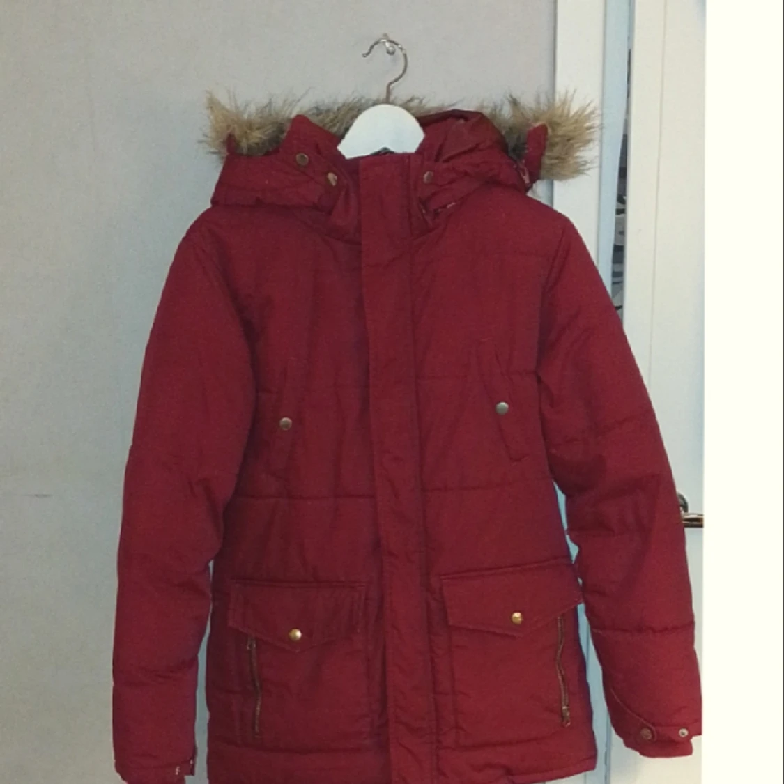 Vinröd vinterjacka red label strl XS/S