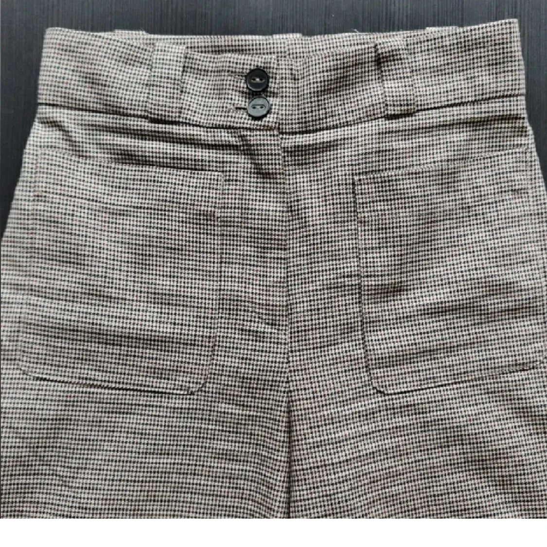 Vida byxor från Mango - 90