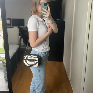 Väska cosmopolitan - Väska från cosmopolitan, aldrig använd