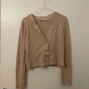 Topp Zara - Topp från Zara med knappar