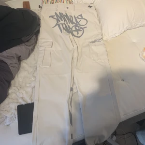 MinusTwo cargos - Minus two cargos Y2K stil streetmärke