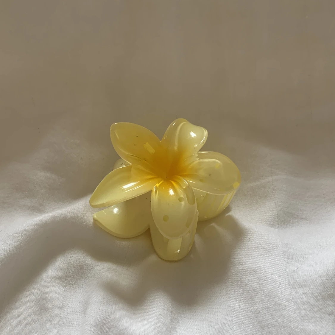 Hårklämma blomma  - 91