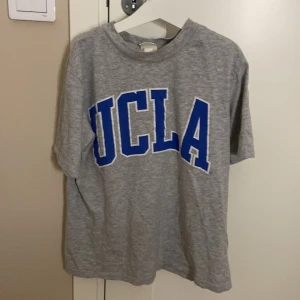 Tröja  - Bra skick används inte mycket❤️