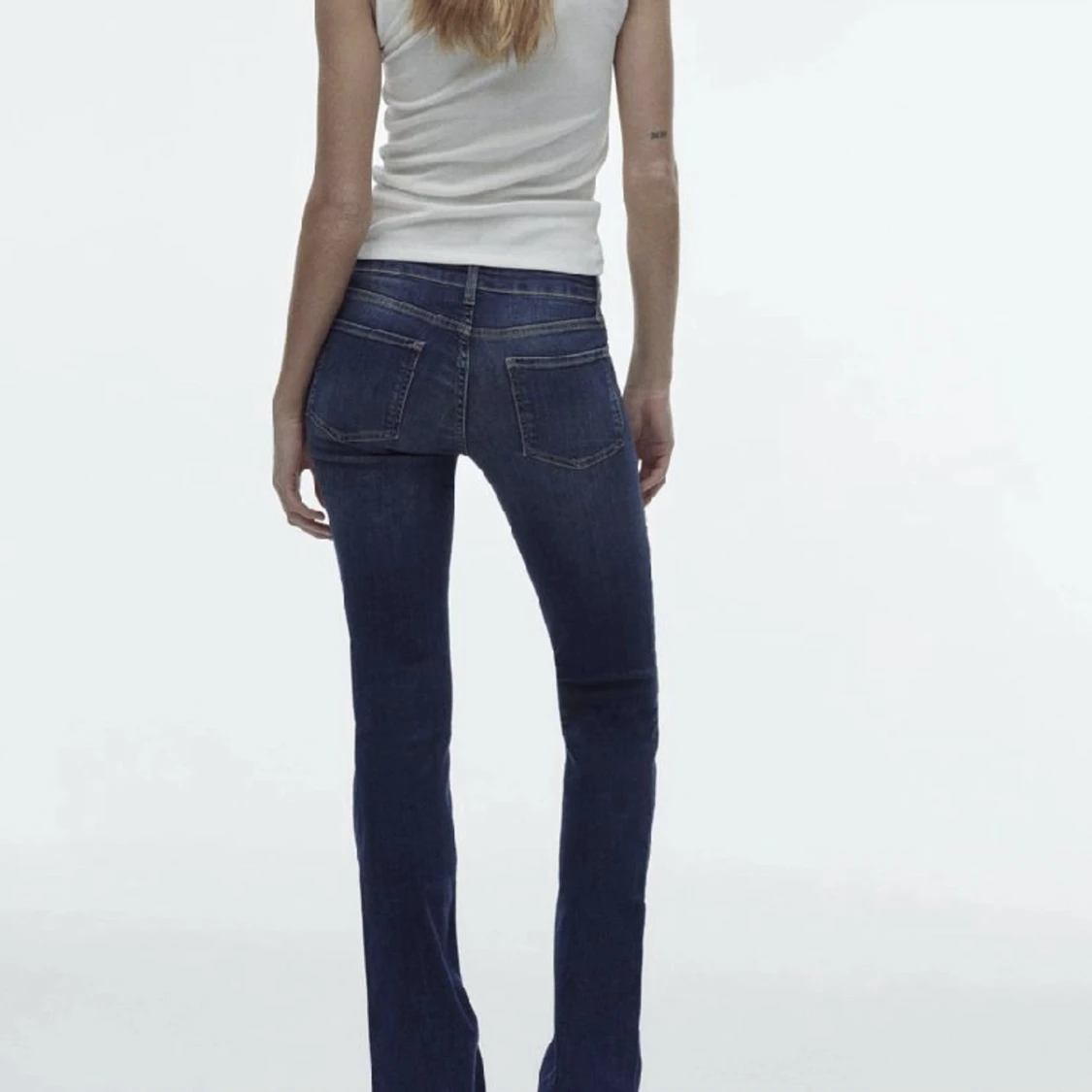 zara lågmidjade jeans - 90