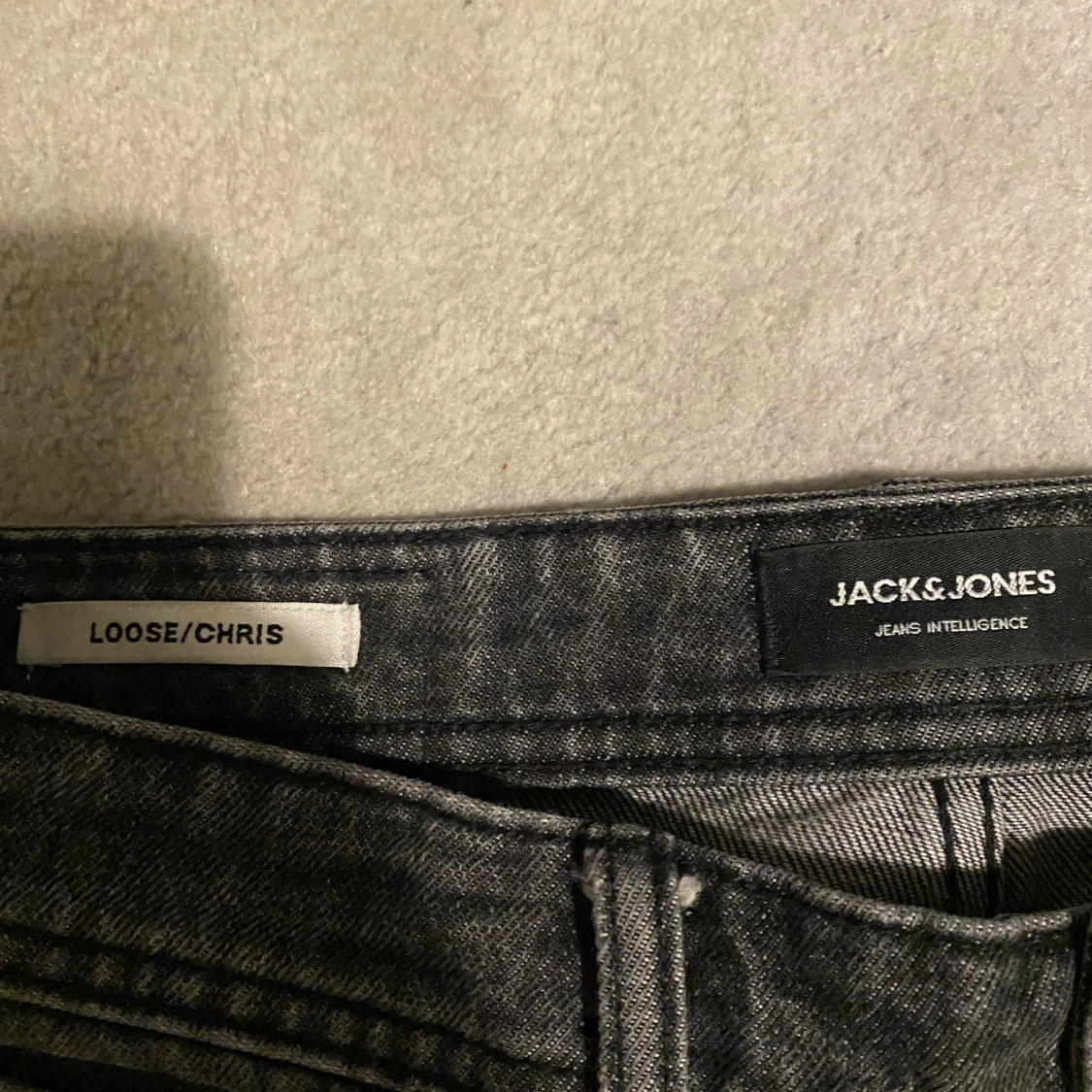 Jack and Jones  - 90