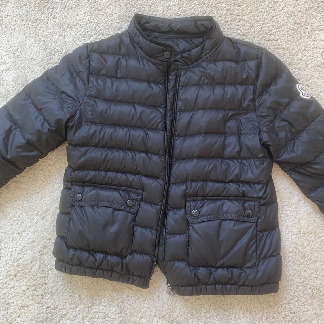 Moncler jacka - 90
