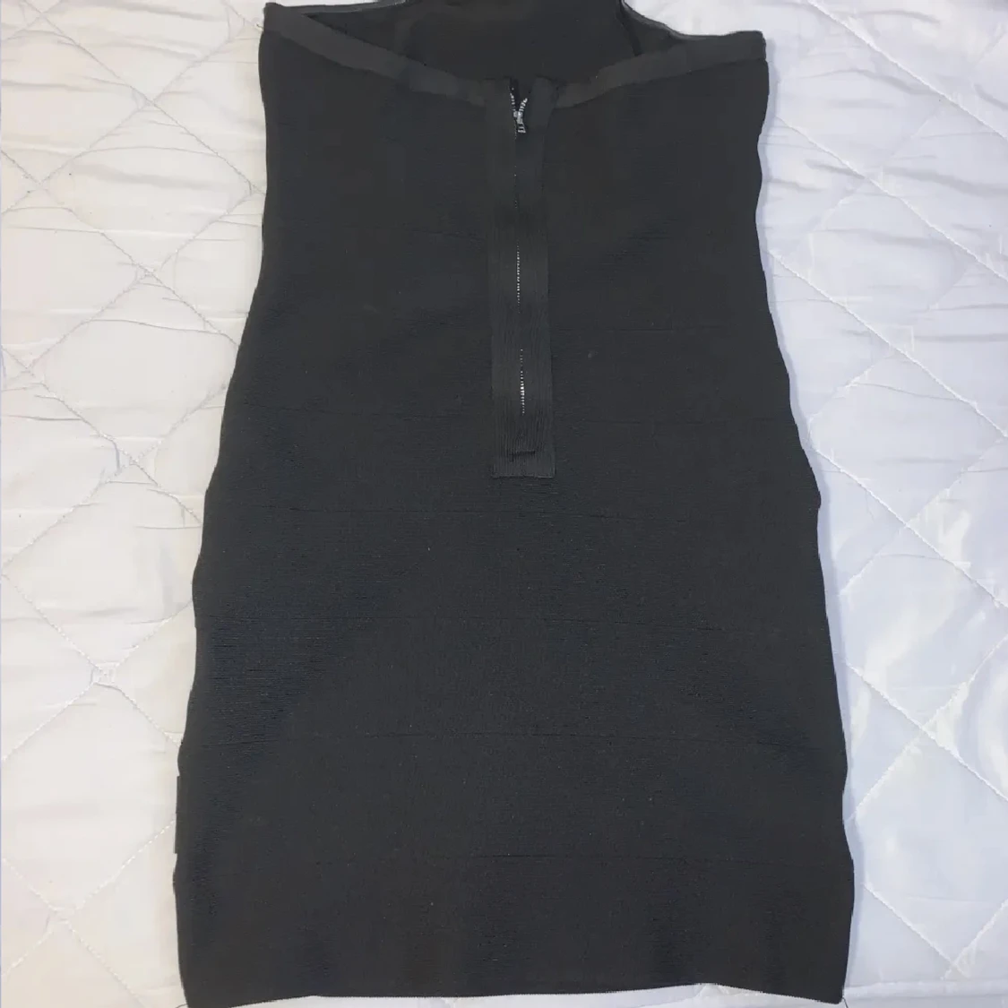 Svart klänning - 91