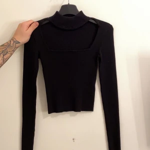 Snygg topp från Bershka - Snygg topp st S använd Max 2 gånger 
