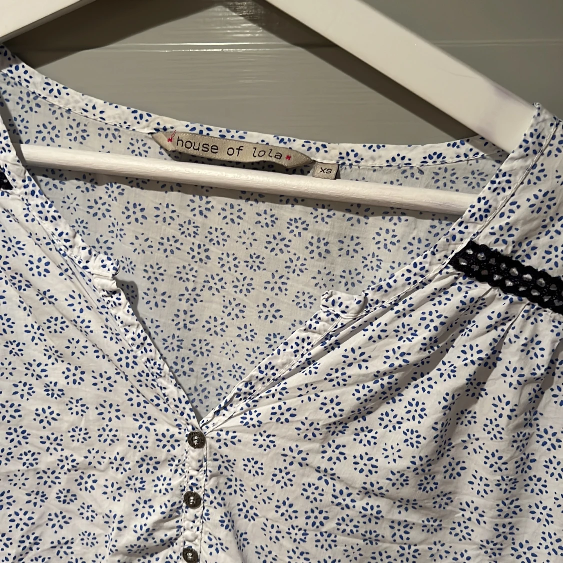 Mönstrad House of Lola-blus - 91