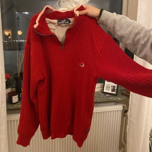 Tjocktröja - Så fin och trendig vintage-tröja som passar perfekt nu till vintern ✨🤩 Sitter som en S!!