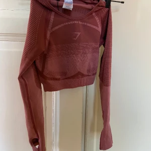 Gymshark Croptop  - Gymshark st s  finns i Majorna 