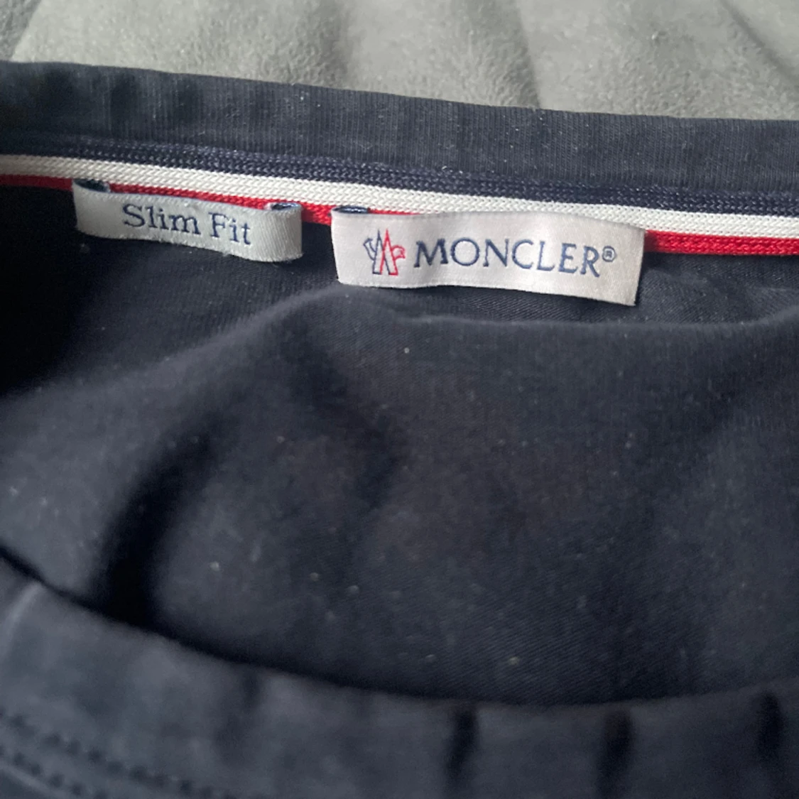 Moncler T-shirt  - 90