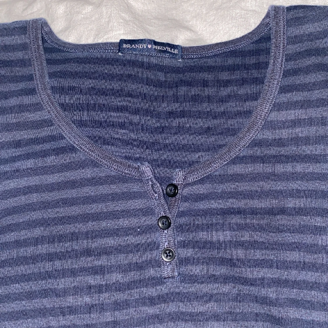 Brandy Melville t-shirt  - 91