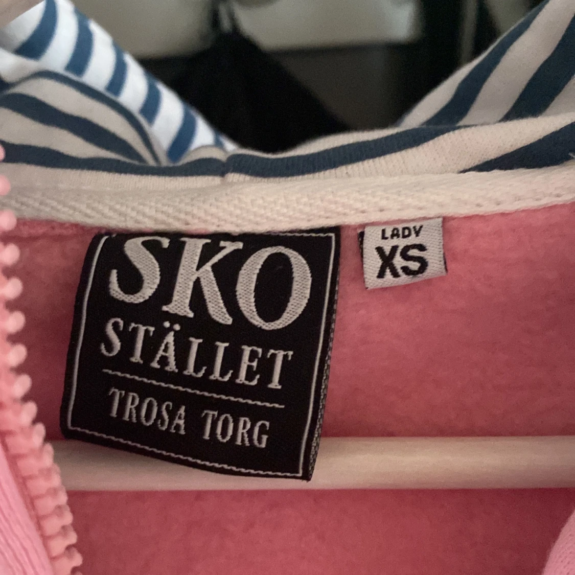 Rosa tjock tröja  - 91