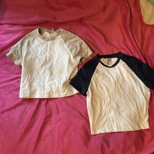 Två st toppar  - Croppade t-shirtar. Aldrig använda. 