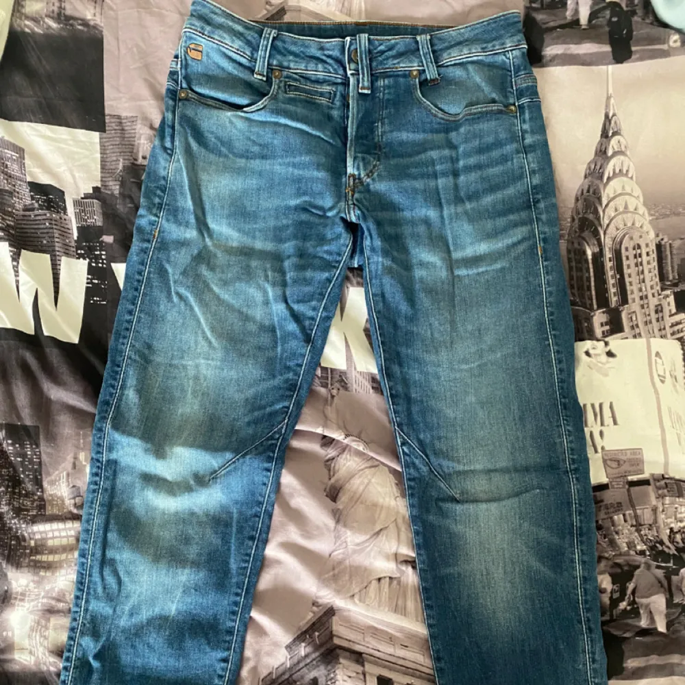 Snygga G-Star Jeans | Knappt använda (för små) | Modell: G-staq 5 pkt slim | Ny pris: 1 499kr | Köppris: 400 kr. Jeans & Byxor.