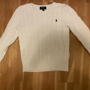 Stickad Ralph Lauren tröja  - Väldigt bra skick