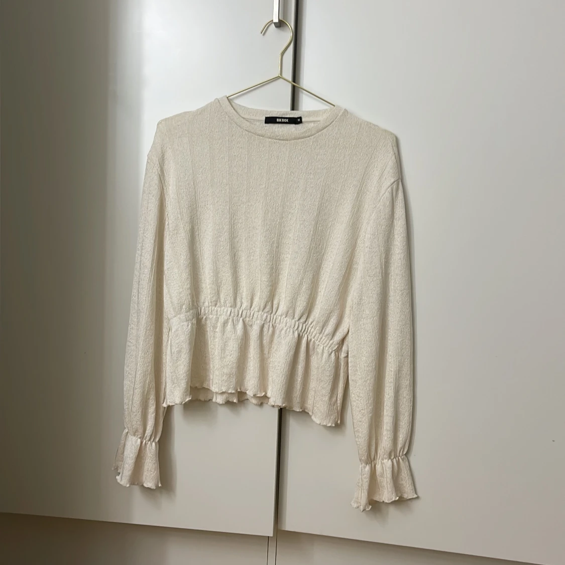 BikBok Tröja stl M Beige Topp. - 90