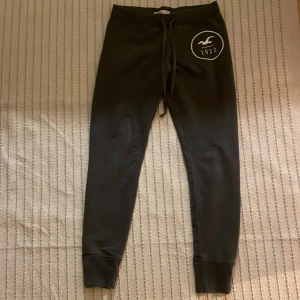 Hollister byxor  - Mjukis byxor från hollister 