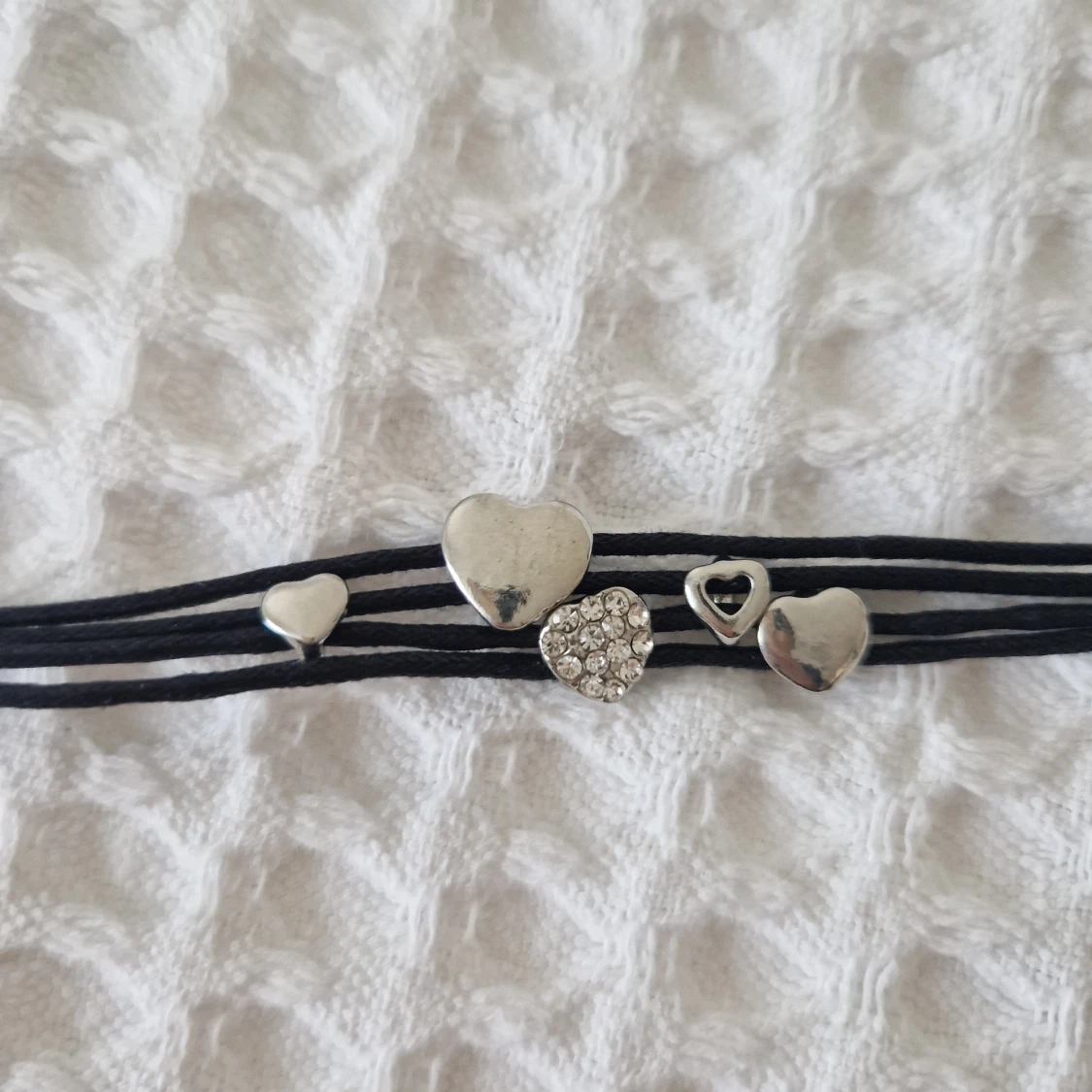 Armband med hjärtan