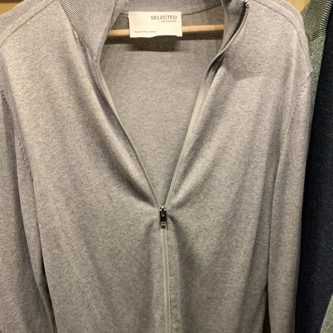 Fullzip tröja
