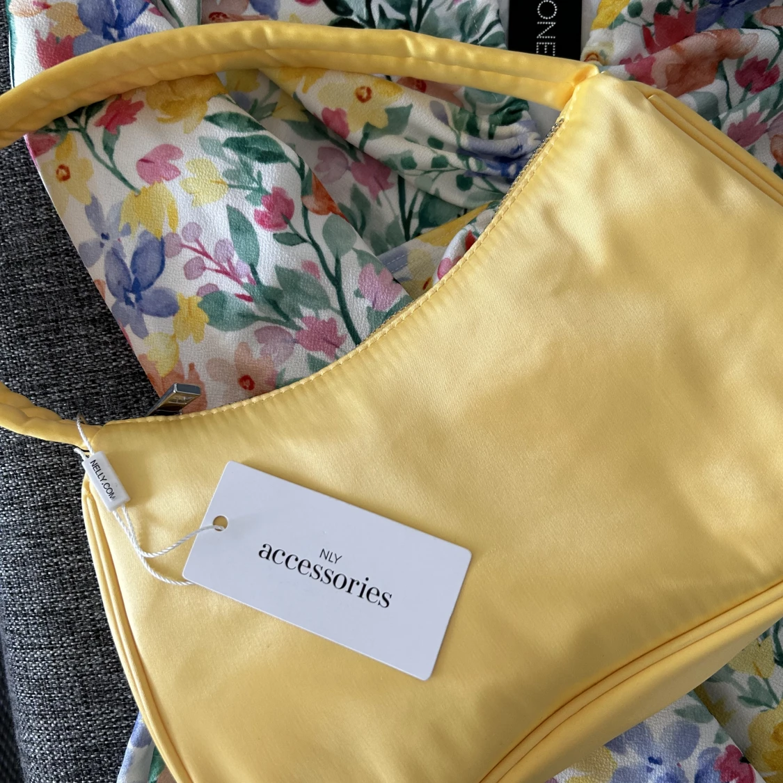 Handväska gul - 90