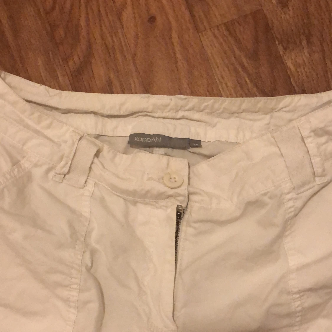 Vita cargo byxor  - 91