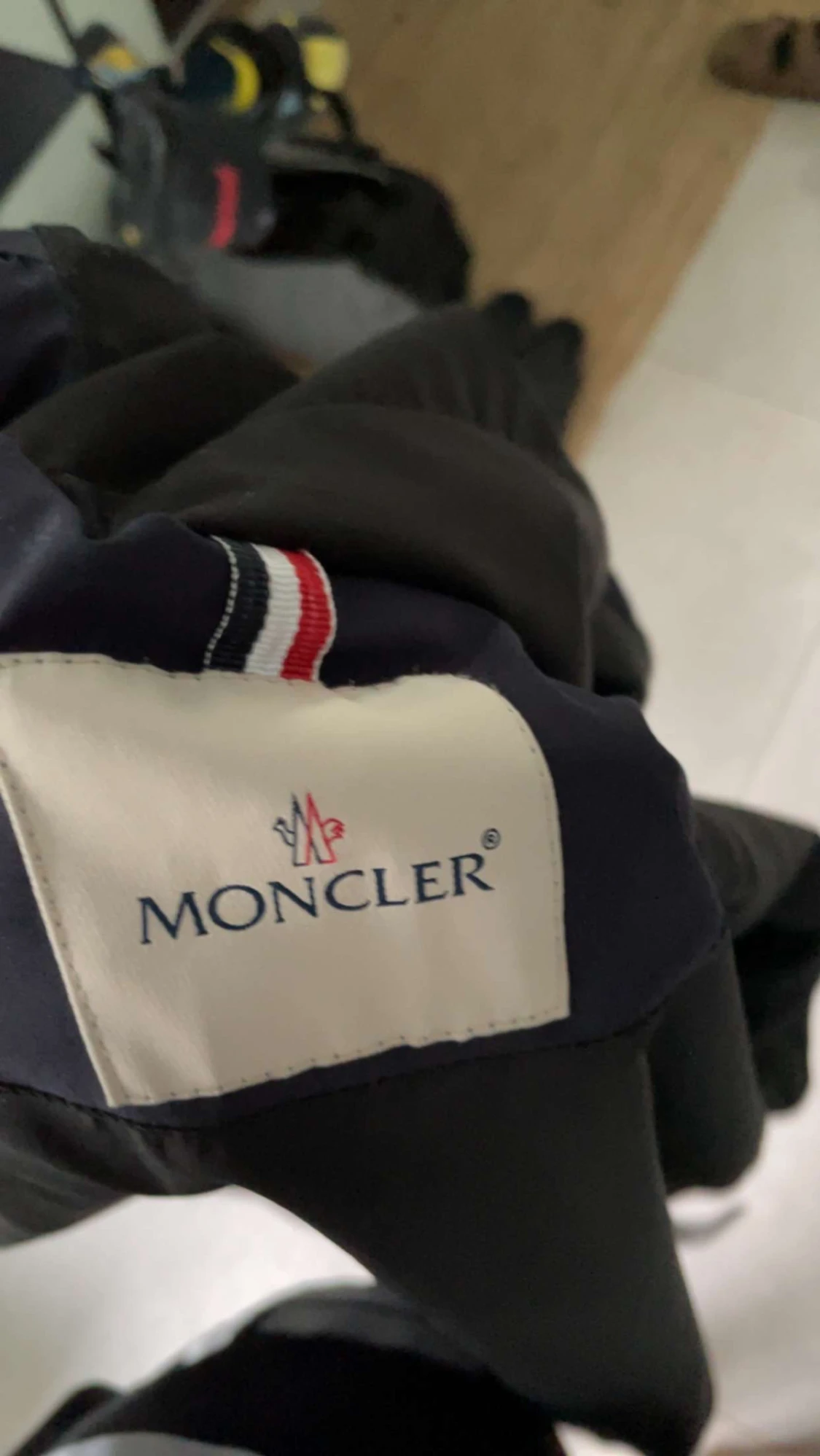 Moncler jacka - 90