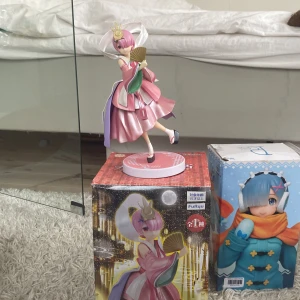 Ram figur anime - Hej jag säljer denna för att ja nt gillar anime nå mer, nypris:400 kr ni får buda, möts bara upp. Köpt i Australien och kommer med lådan. Priset kan diskuteras 