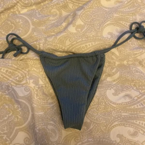Bikini  - Säljer denna blå/turkosa bikini från shein då den inte kommer till användning! Aldrig använd!💓💓
