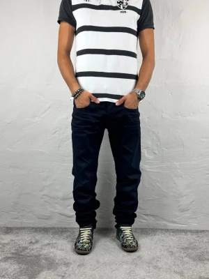 Replay jeans  - Ett par riktigt snygga jeans från Replay i storlek W33 L34 i modellen Anbbas 