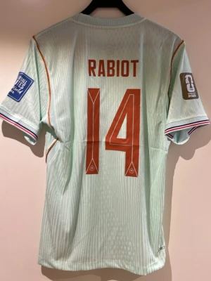 Frankrike Vm 2026 Rabiot  - En Frankrike tröja Vm 2026 Rabiot spelar version, storlek L helt ny 