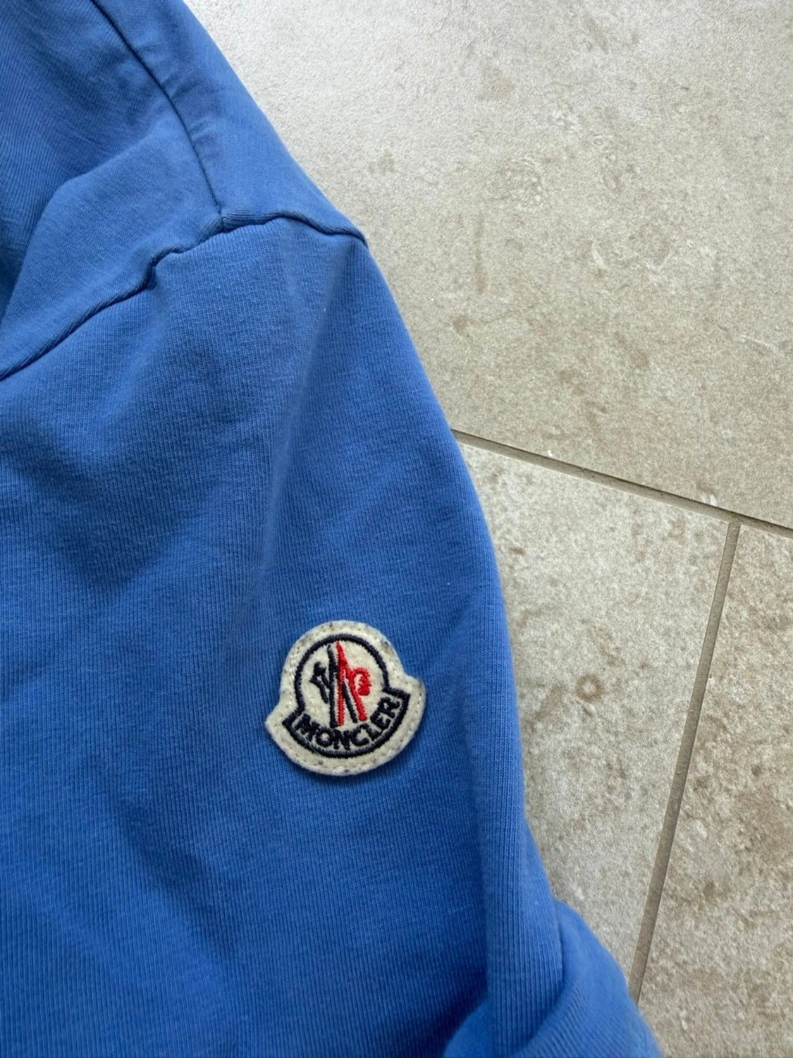 Blå Moncler t-shirt med logga - 1