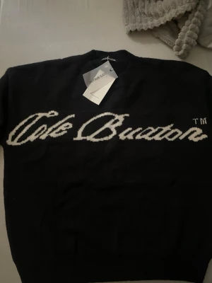 Cole Buxton sweatshirt  - Svart Cole Buxton sticktröjä,skick 10/10 aldrig använt,storlek M