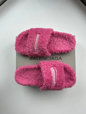 Pink slippers - Pink slippers for sale. Box included and only worn once.