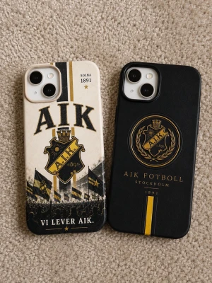 AIK mobilskal - finns till alla modeller  - AIK mobilskal  Vi har mobilskal till alla iPhone-modeller och även vissa Samsung-modeller, med snygga och unika AIK inspirerade designer.  Passar bra om du vill ha något annorlunda än ett vanligt enfärgat skal och samtidigt visa ditt stöd för AIK.  Skriv vilken mobilmodell du har så kollar jag om den finns tillgänglig.  Priset gäller ett skal. fotbollmobilskal, mobilskalaik, aikcase, aikphonecase, aikmobilskal, mobilskal, aik