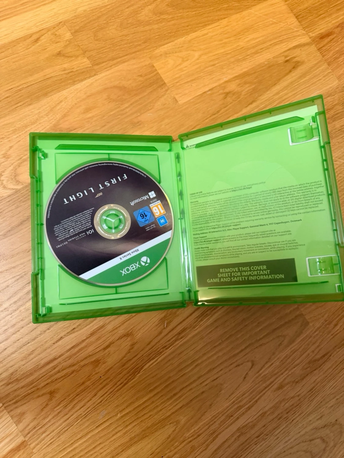 007 First Light Xbox Series X spel - 2