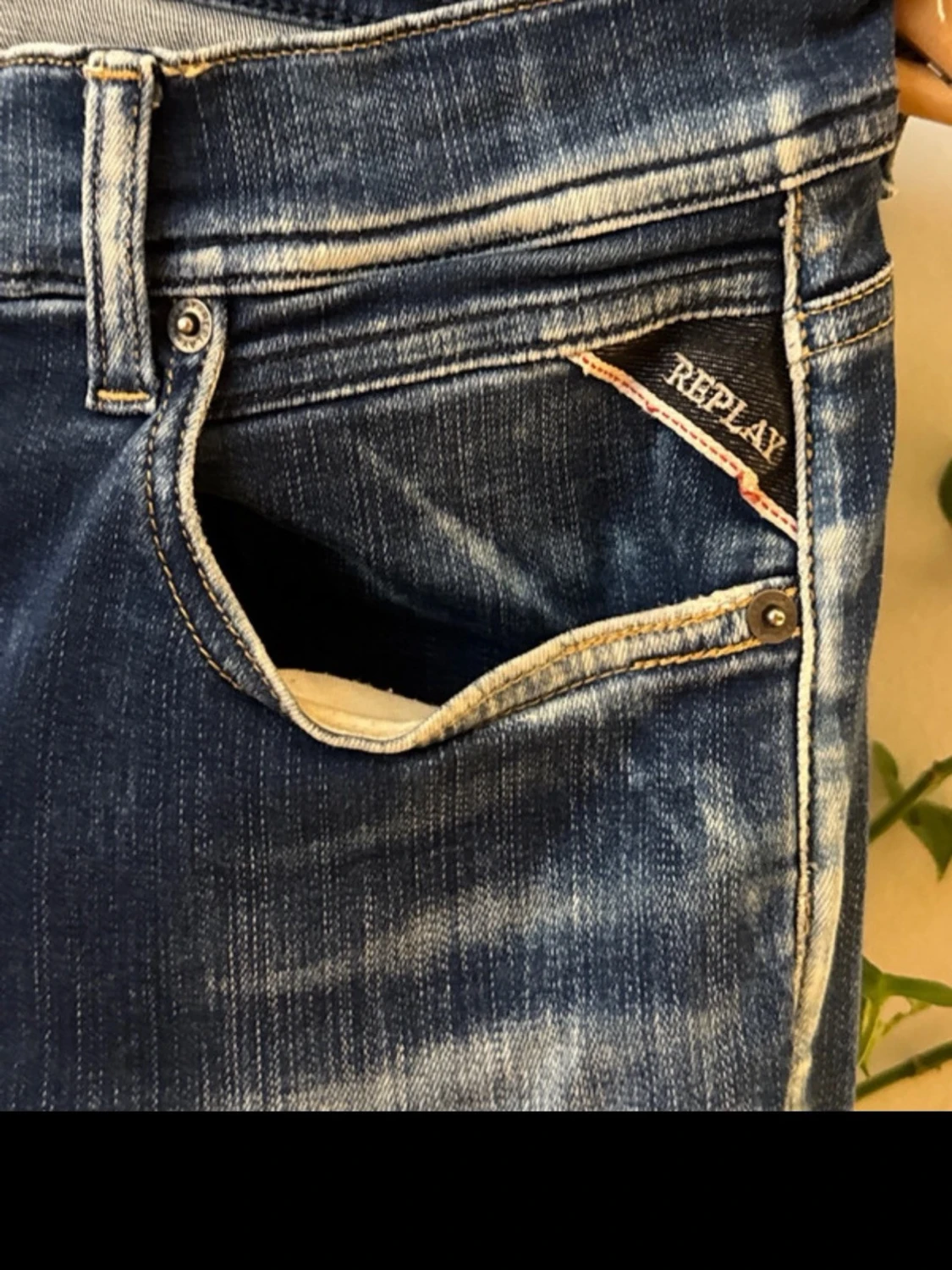 Blå replay hyperflex slim fit jeans med slitningar - 3