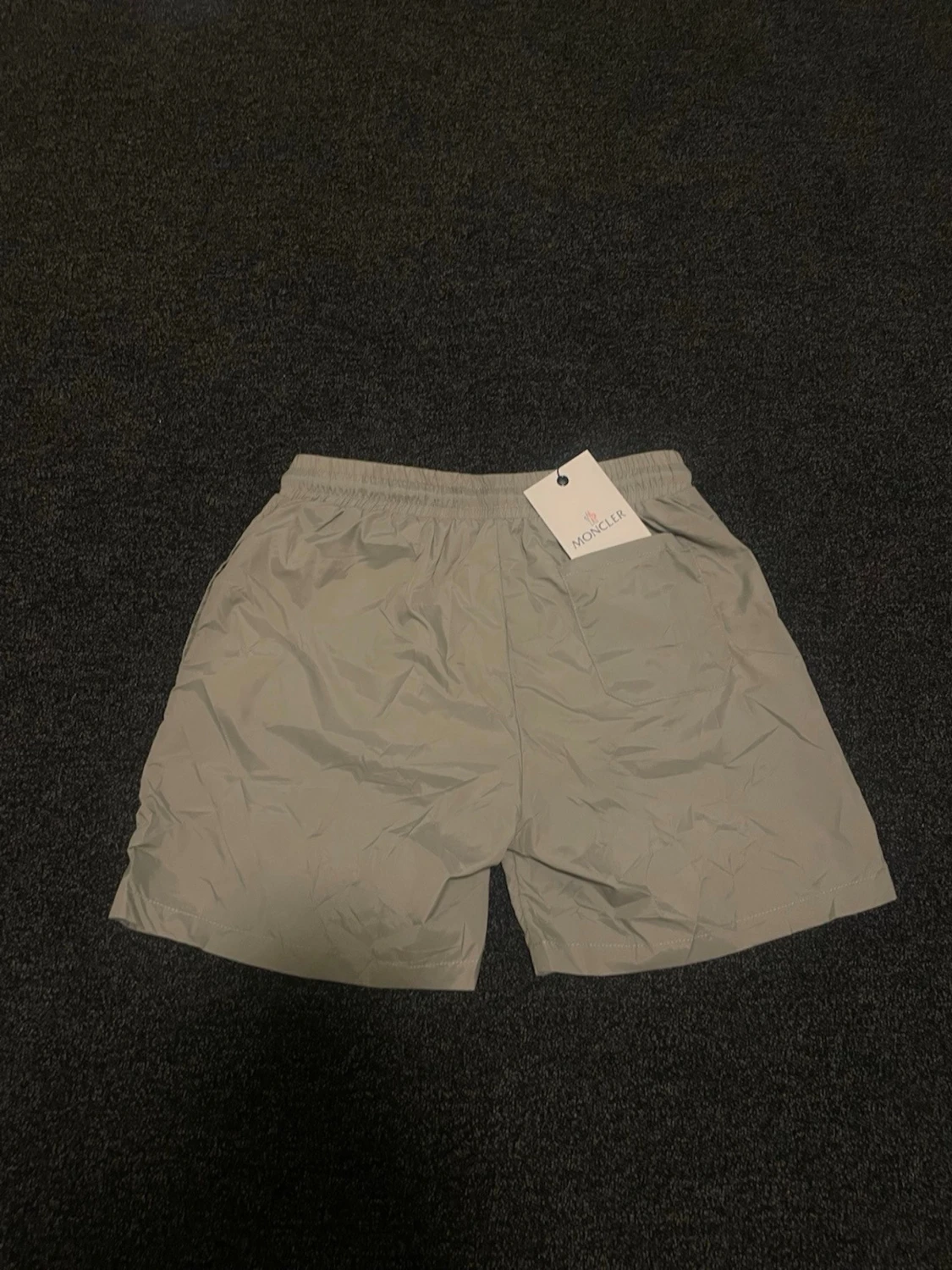 Beige Moncler shorts med snörning - 1