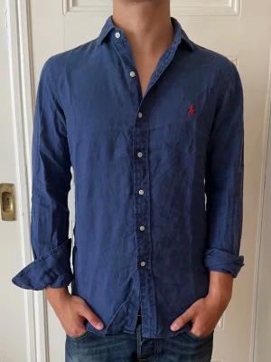 Ralph Lauren - Linneskjorta - Snygg linneskjorta från Ralph Lauren i 100% linne. Storlek small. Riktigt bra skick