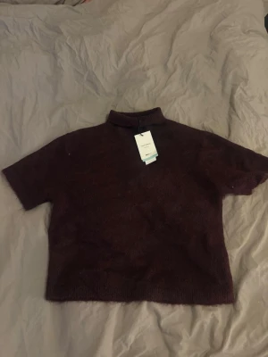 Polo topp - jättesöt topp med polokrage, helt ny oanvänd🩷